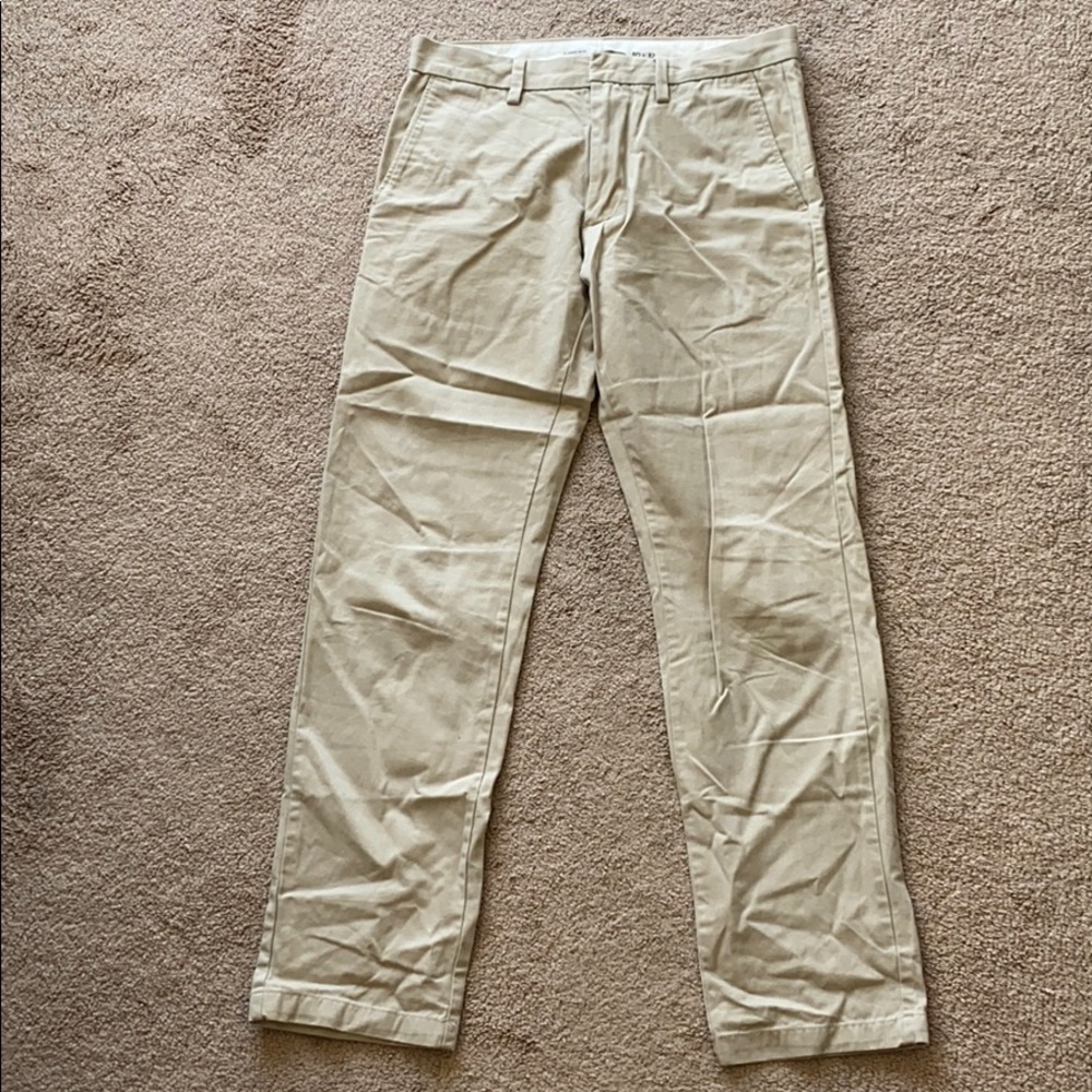 Men’s Old Navy Light Khaki Classic Slim 30x32
